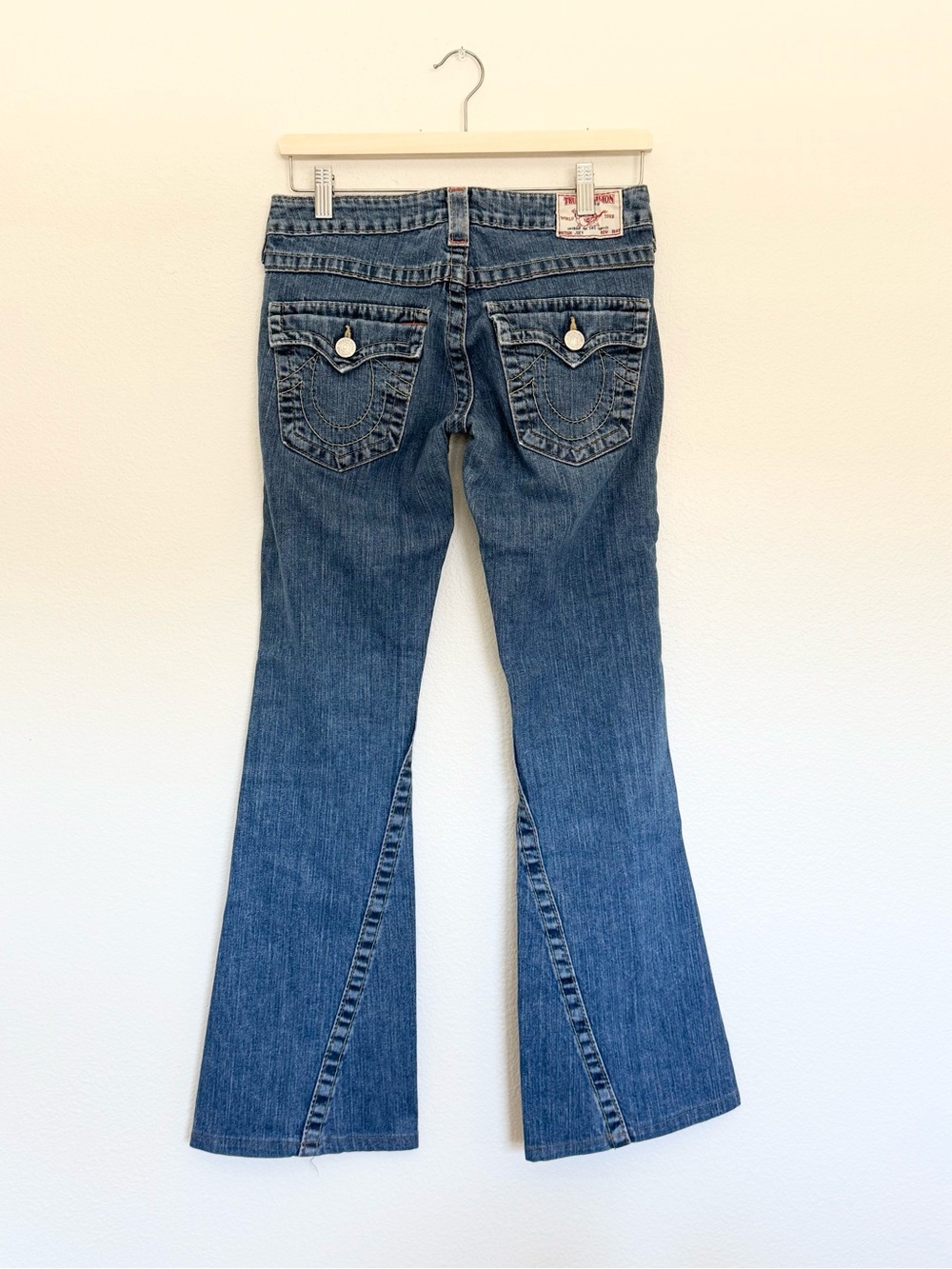 True Religion Joey Flare Jeans Mid Wash Low Rise 27x28 Vintage y2k